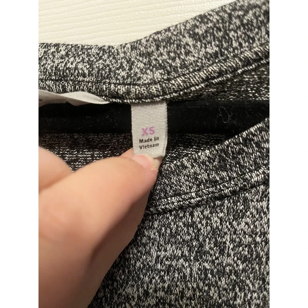 Women's Athleta grey heathered tunic length top size XS
